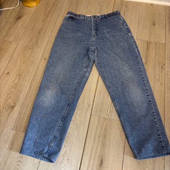 Vintage Lee Mom Jeans Barrel Leg Size 12 Light Wash Casual Leather Patch - Picture 1 of 9
